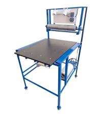 Table for packing and picking 